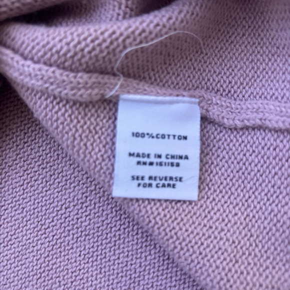 525 America sleeveless scoop neck sweater - Picture 6 of 6